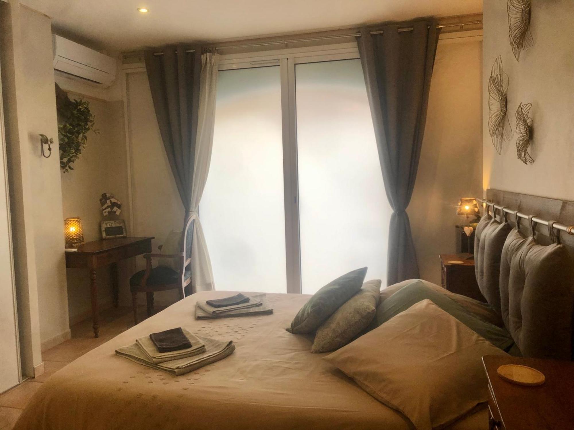 "Mas Tramontane "Chambres D'Hotes Et Studio Avec Piscine Dans Parc Arbore Ille sur Tet Bagian luar foto