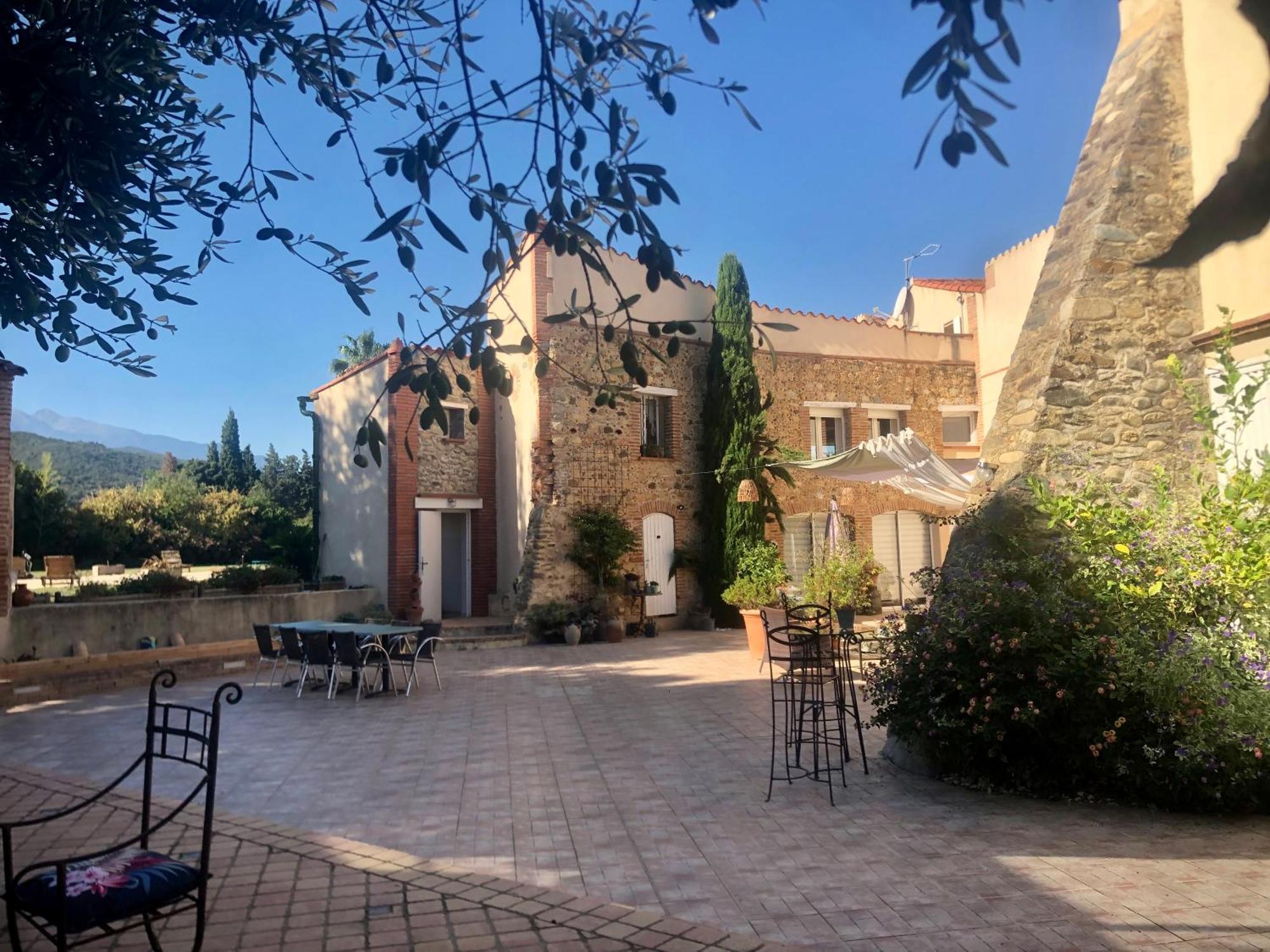 "Mas Tramontane "Chambres D'Hotes Et Studio Avec Piscine Dans Parc Arbore Ille sur Tet Bagian luar foto