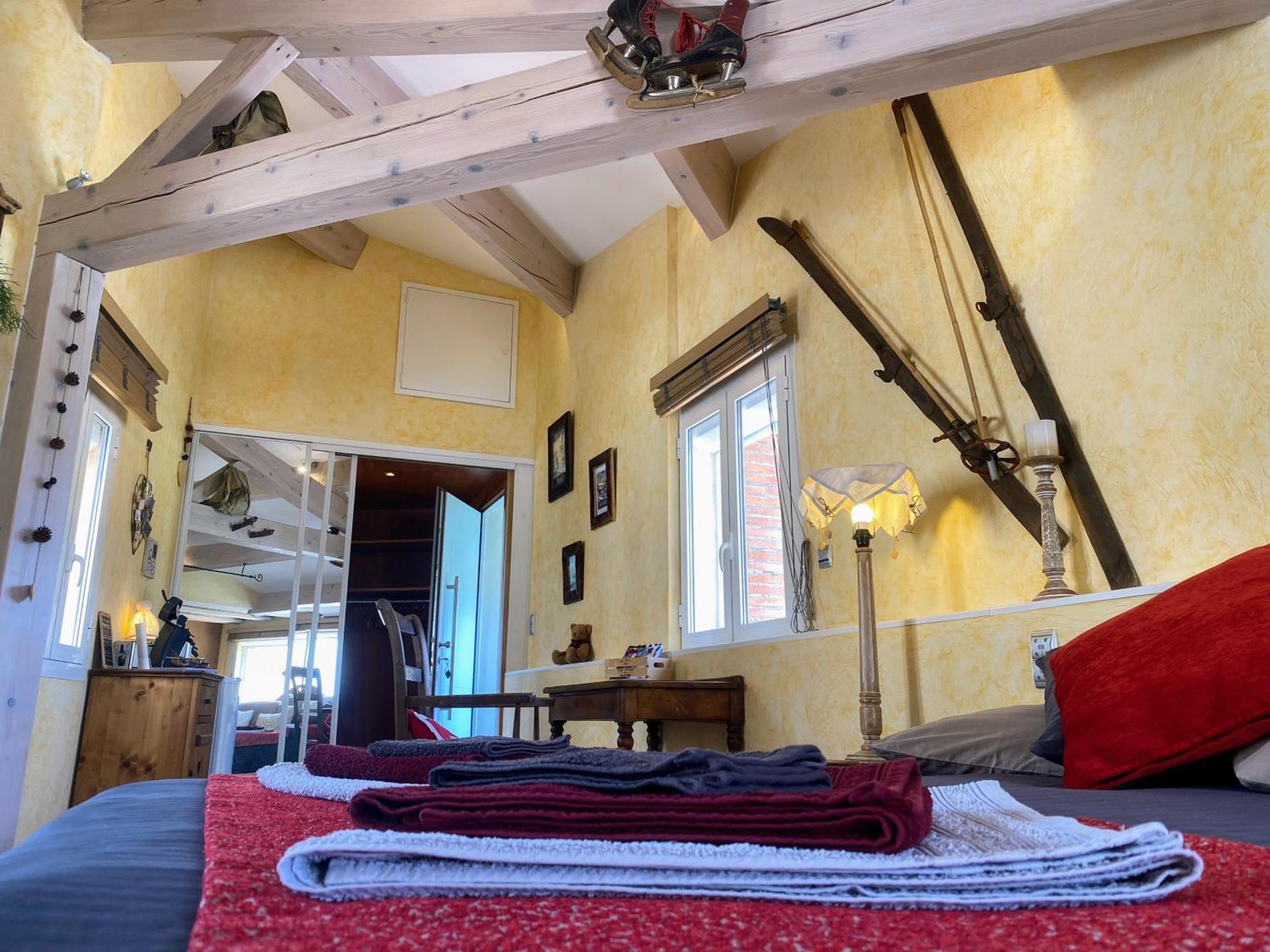 "Mas Tramontane "Chambres D'Hotes Et Studio Avec Piscine Dans Parc Arbore Ille sur Tet Bagian luar foto